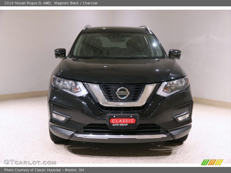 Magnetic Black / Charcoal 2019 Nissan Rogue SL AWD