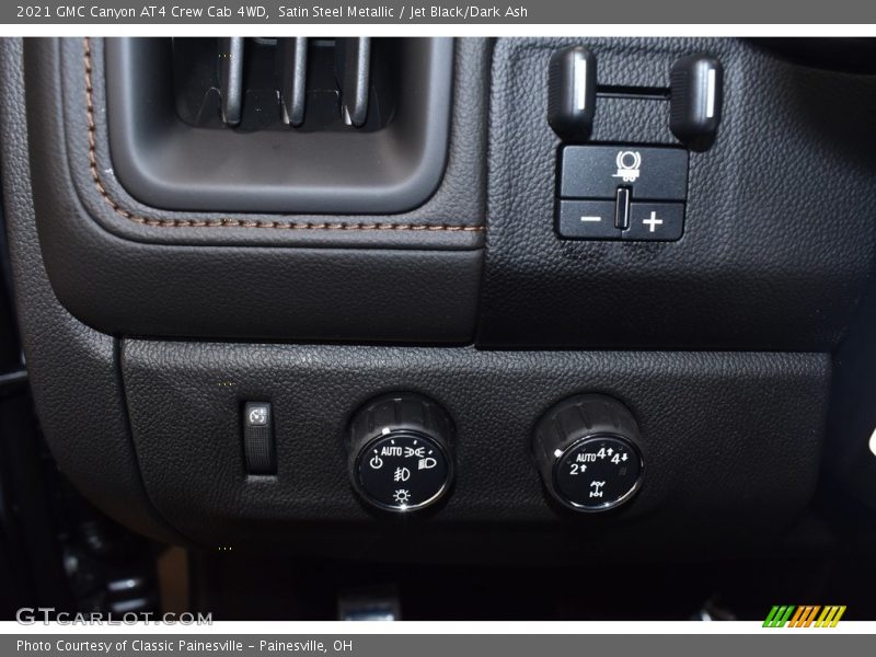Satin Steel Metallic / Jet Black/Dark Ash 2021 GMC Canyon AT4 Crew Cab 4WD