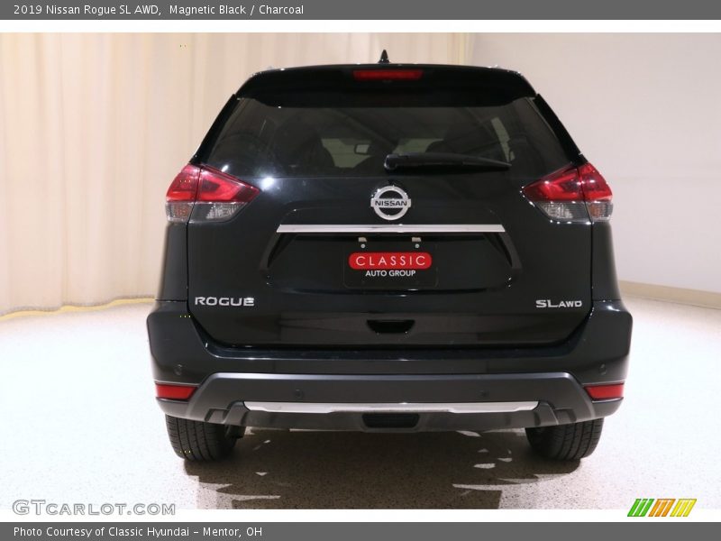 Magnetic Black / Charcoal 2019 Nissan Rogue SL AWD
