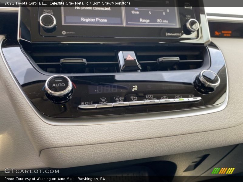 Celestite Gray Metallic / Light Gray/Moonstone 2021 Toyota Corolla LE
