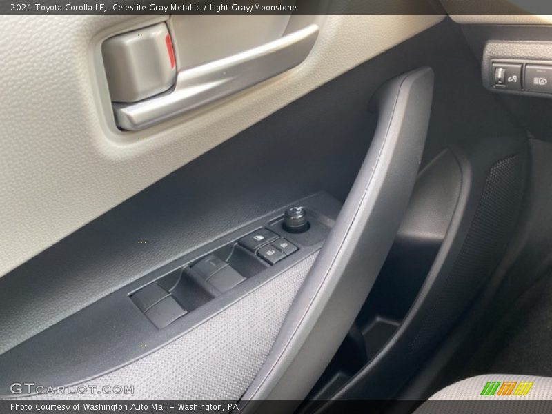 Celestite Gray Metallic / Light Gray/Moonstone 2021 Toyota Corolla LE