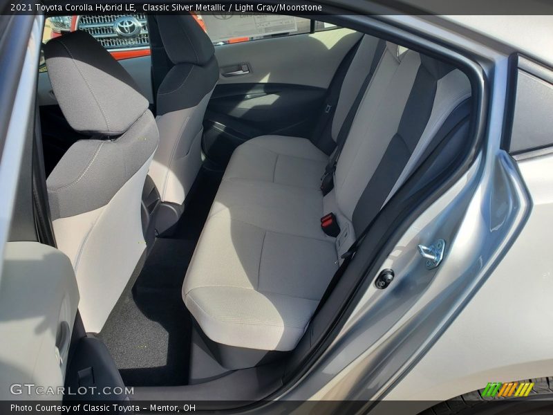Classic Silver Metallic / Light Gray/Moonstone 2021 Toyota Corolla Hybrid LE