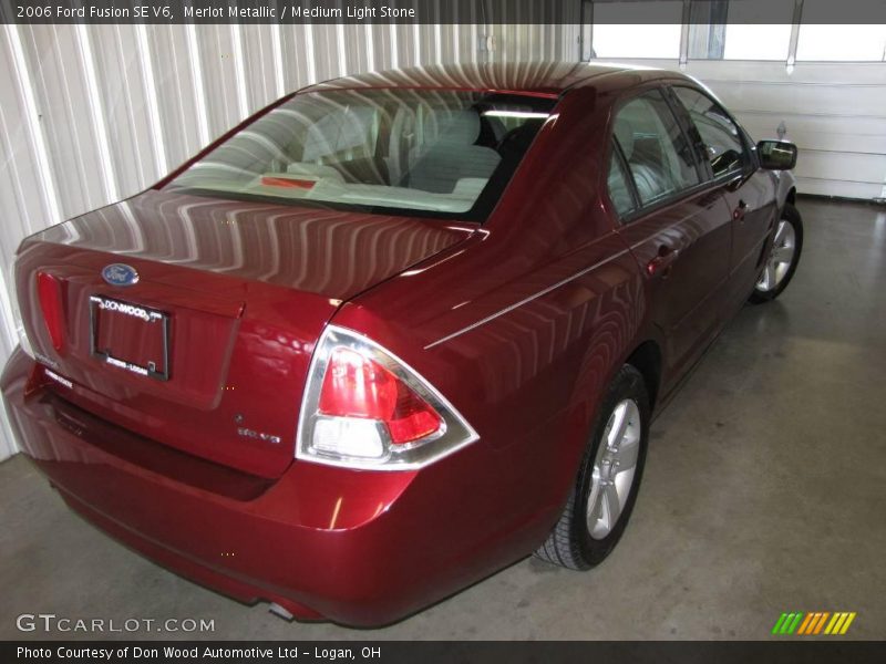 Merlot Metallic / Medium Light Stone 2006 Ford Fusion SE V6