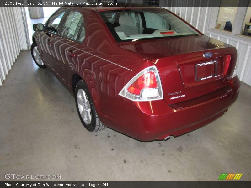 Merlot Metallic / Medium Light Stone 2006 Ford Fusion SE V6