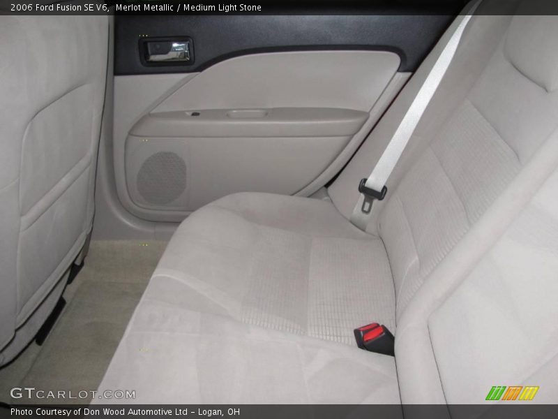 Merlot Metallic / Medium Light Stone 2006 Ford Fusion SE V6
