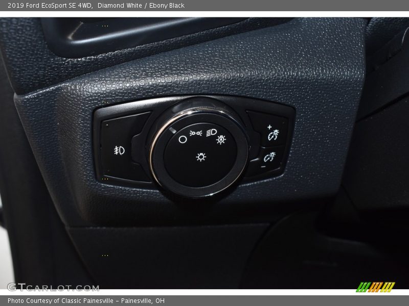 Diamond White / Ebony Black 2019 Ford EcoSport SE 4WD