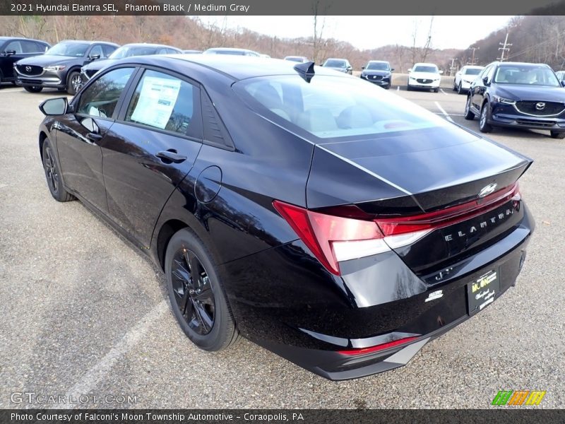 Phantom Black / Medium Gray 2021 Hyundai Elantra SEL