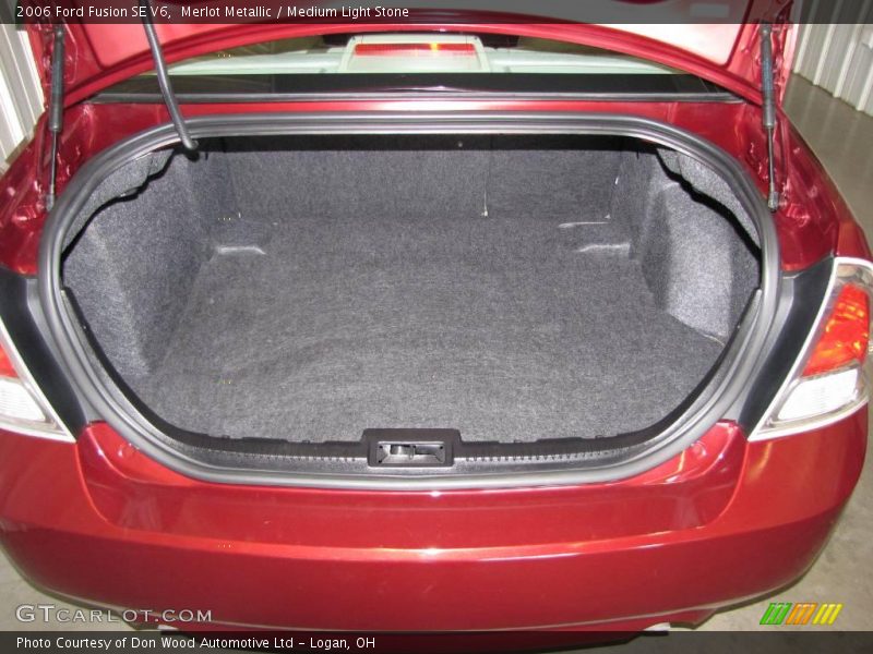 Merlot Metallic / Medium Light Stone 2006 Ford Fusion SE V6