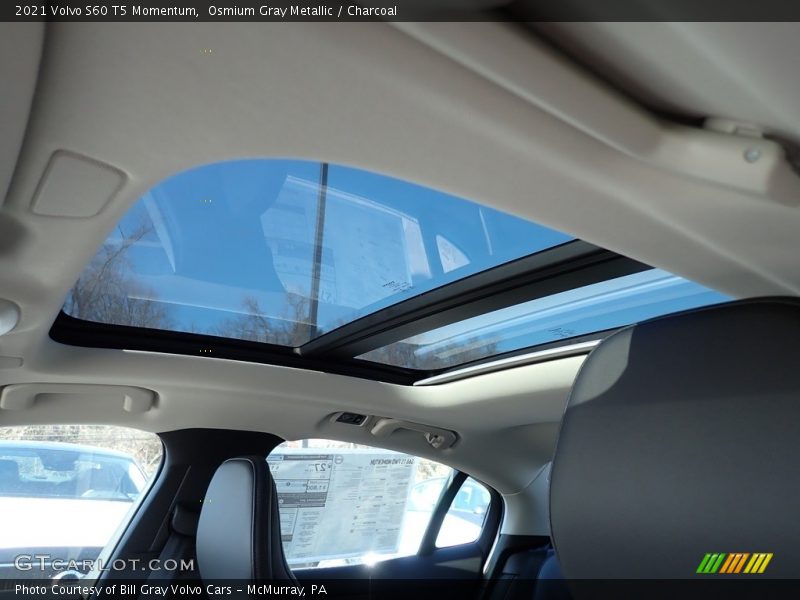 Osmium Gray Metallic / Charcoal 2021 Volvo S60 T5 Momentum