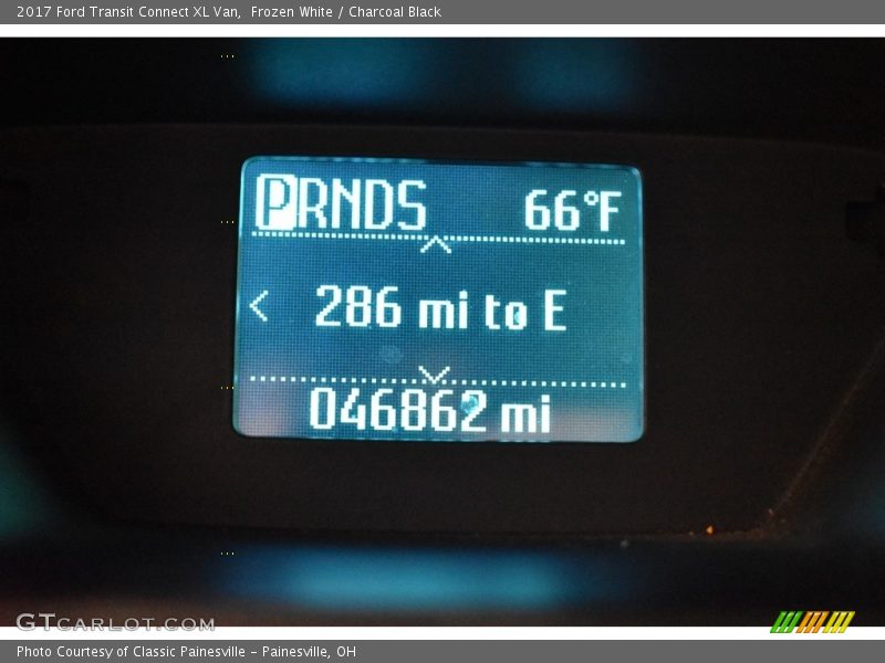 Frozen White / Charcoal Black 2017 Ford Transit Connect XL Van