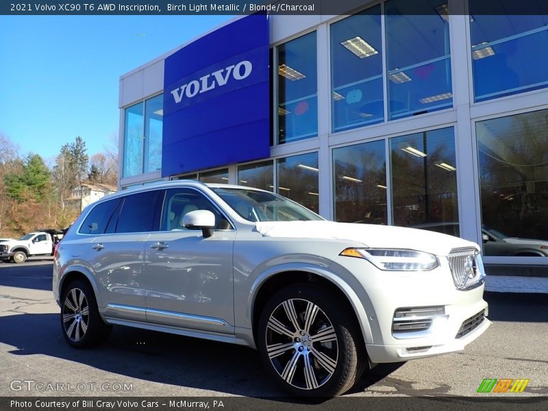 Front 3/4 View of 2021 XC90 T6 AWD Inscription