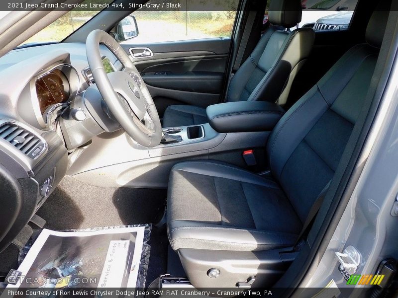 Sting-Gray / Black 2021 Jeep Grand Cherokee Laredo 4x4