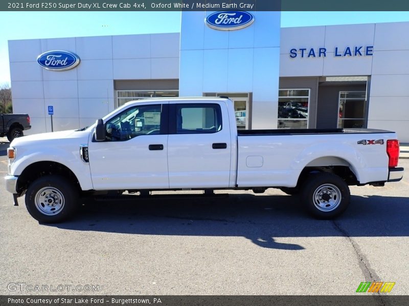 Oxford White / Medium Earth Gray 2021 Ford F250 Super Duty XL Crew Cab 4x4