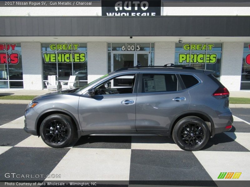 Gun Metallic / Charcoal 2017 Nissan Rogue SV