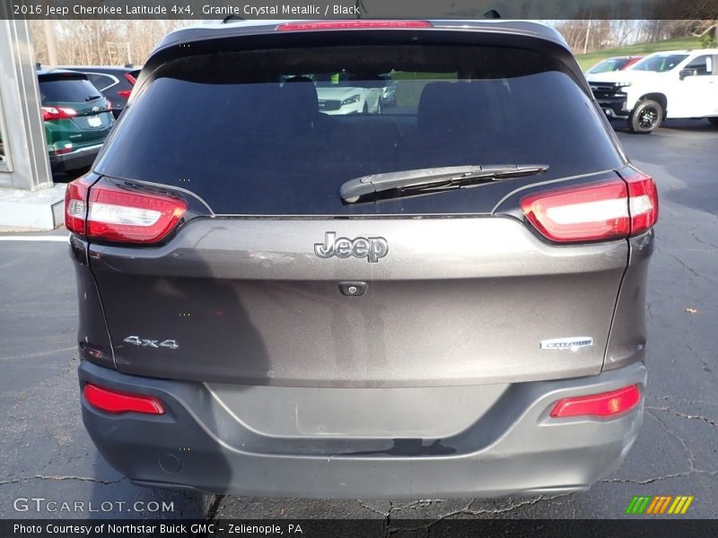 Granite Crystal Metallic / Black 2016 Jeep Cherokee Latitude 4x4