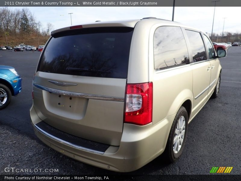 White Gold Metallic / Black/Light Graystone 2011 Chrysler Town & Country Touring - L
