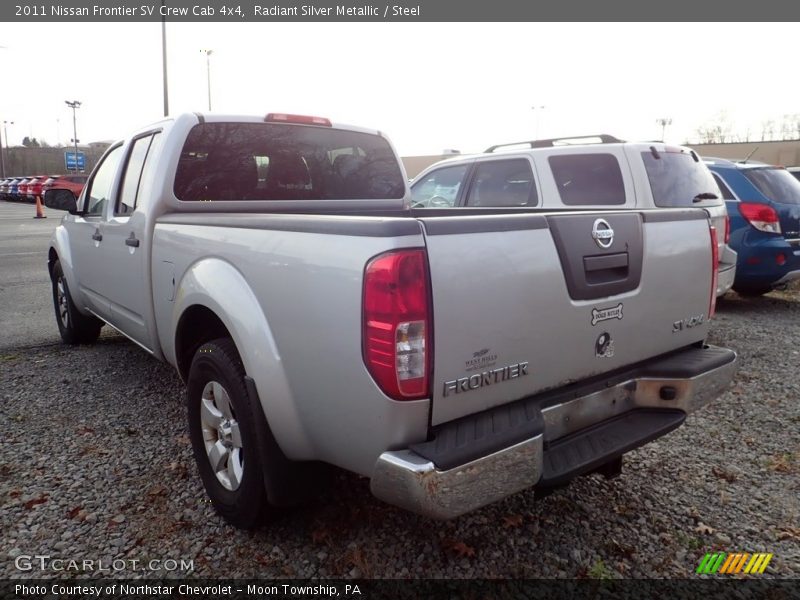 Radiant Silver Metallic / Steel 2011 Nissan Frontier SV Crew Cab 4x4