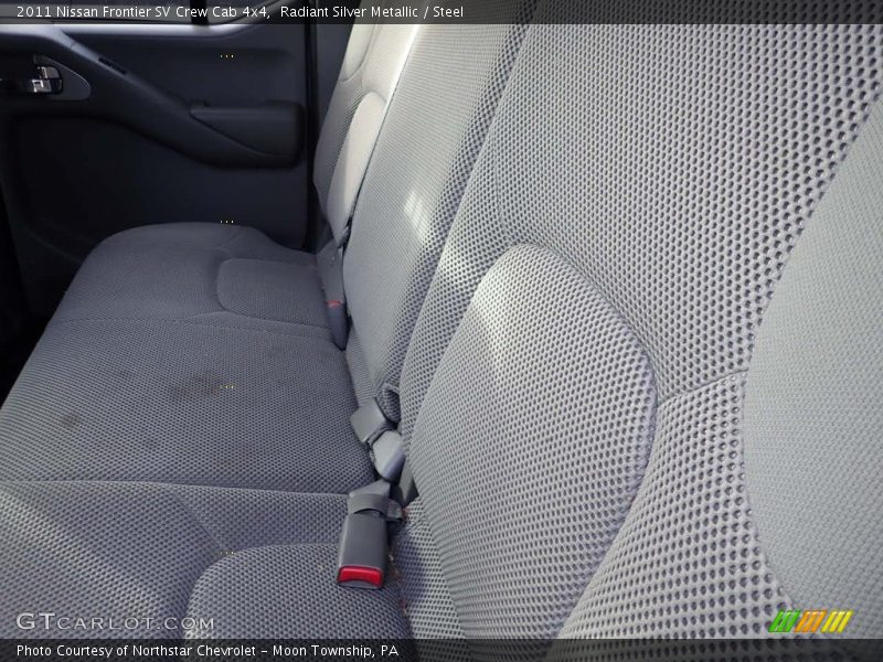 Radiant Silver Metallic / Steel 2011 Nissan Frontier SV Crew Cab 4x4