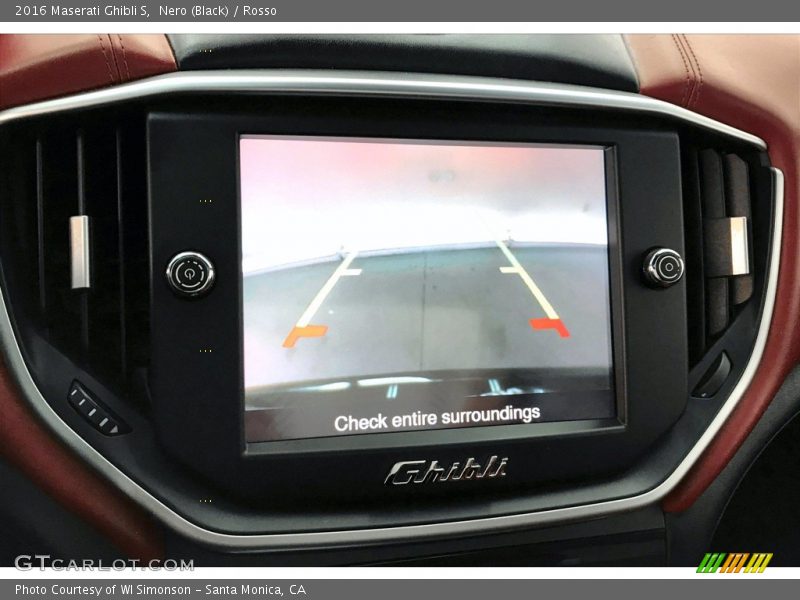 Nero (Black) / Rosso 2016 Maserati Ghibli S