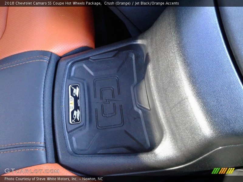 Crush (Orange) / Jet Black/Orange Accents 2018 Chevrolet Camaro SS Coupe Hot Wheels Package