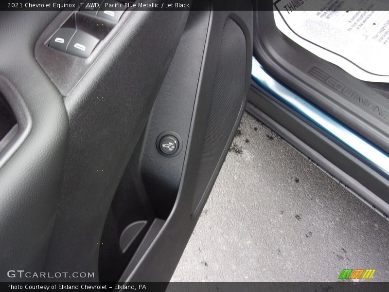 Pacific Blue Metallic / Jet Black 2021 Chevrolet Equinox LT AWD