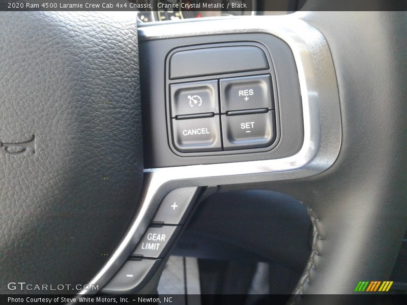  2020 4500 Laramie Crew Cab 4x4 Chassis Steering Wheel
