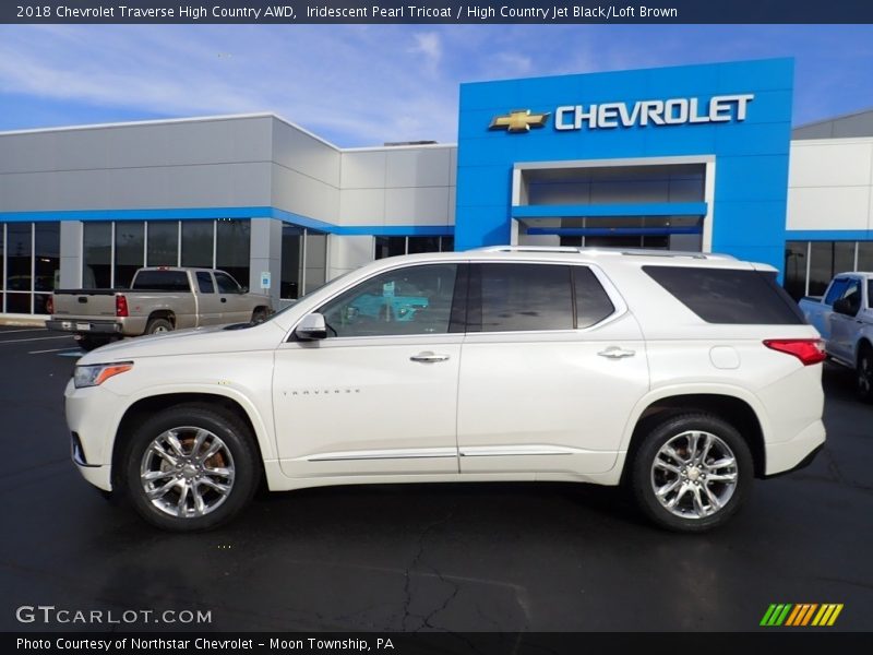 Iridescent Pearl Tricoat / High Country Jet Black/Loft Brown 2018 Chevrolet Traverse High Country AWD