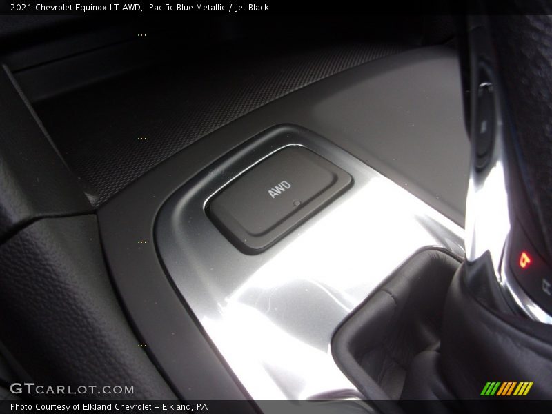 Pacific Blue Metallic / Jet Black 2021 Chevrolet Equinox LT AWD