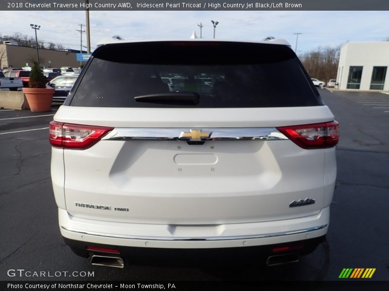 Iridescent Pearl Tricoat / High Country Jet Black/Loft Brown 2018 Chevrolet Traverse High Country AWD