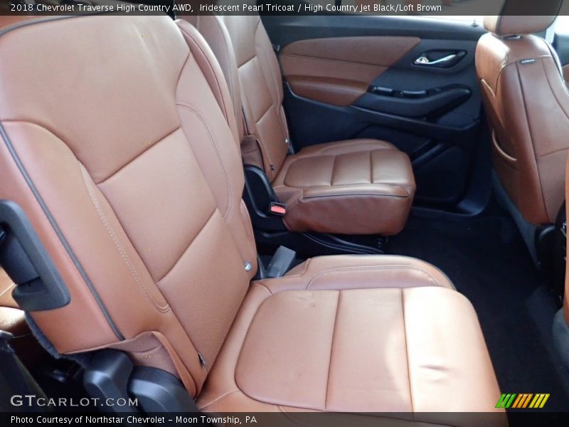 Iridescent Pearl Tricoat / High Country Jet Black/Loft Brown 2018 Chevrolet Traverse High Country AWD