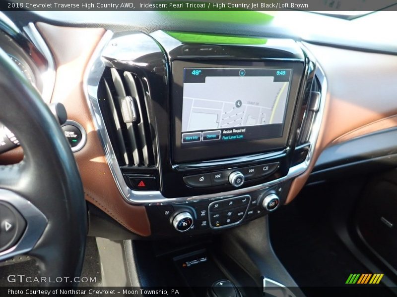 Iridescent Pearl Tricoat / High Country Jet Black/Loft Brown 2018 Chevrolet Traverse High Country AWD