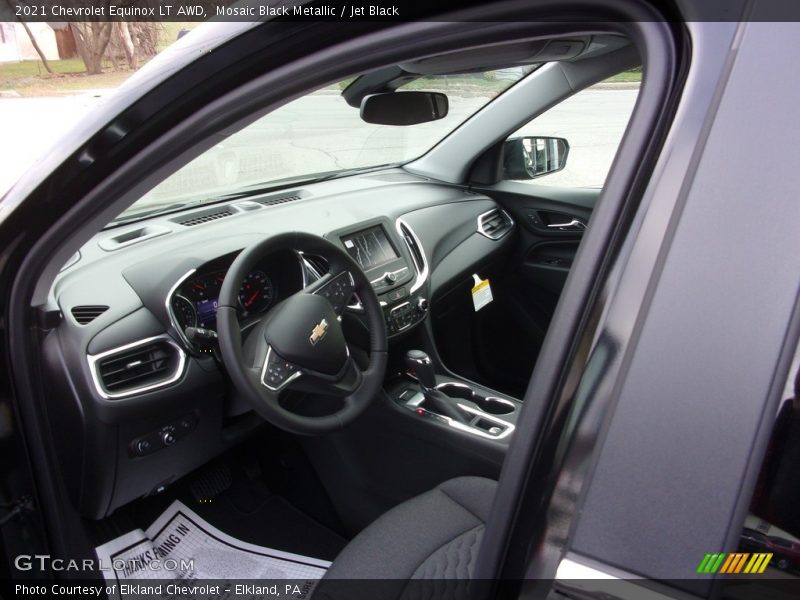 Mosaic Black Metallic / Jet Black 2021 Chevrolet Equinox LT AWD