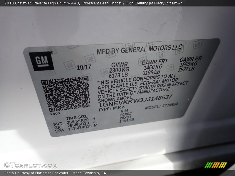 Iridescent Pearl Tricoat / High Country Jet Black/Loft Brown 2018 Chevrolet Traverse High Country AWD
