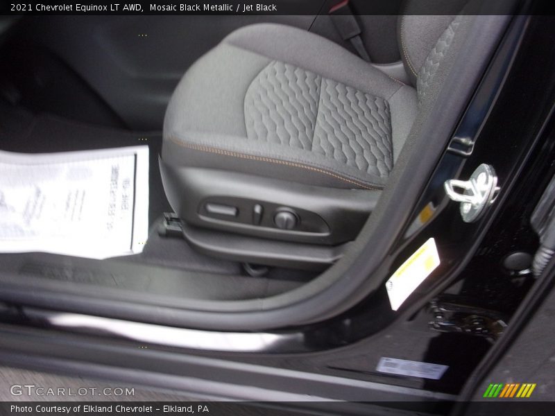 Mosaic Black Metallic / Jet Black 2021 Chevrolet Equinox LT AWD