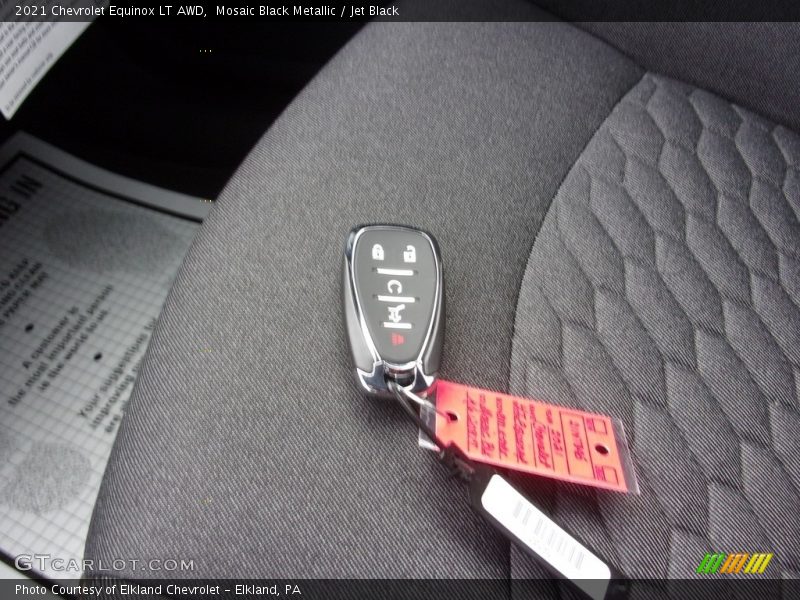 Mosaic Black Metallic / Jet Black 2021 Chevrolet Equinox LT AWD