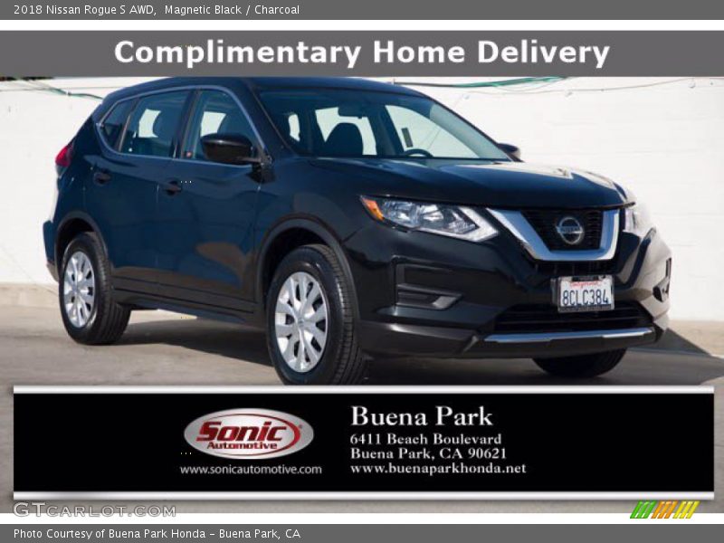 Magnetic Black / Charcoal 2018 Nissan Rogue S AWD