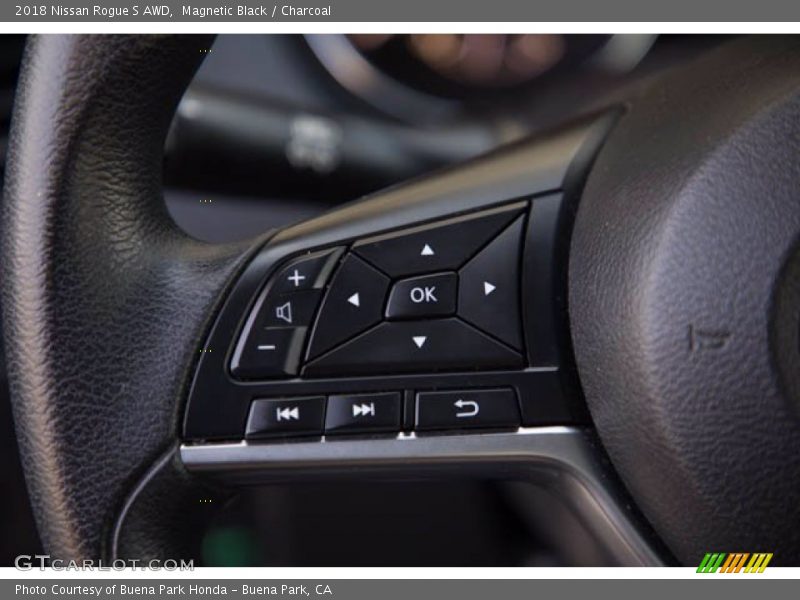 Magnetic Black / Charcoal 2018 Nissan Rogue S AWD