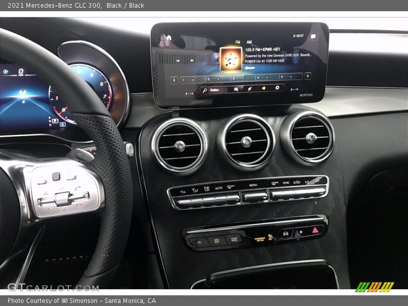 Black / Black 2021 Mercedes-Benz GLC 300