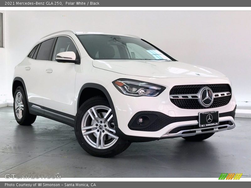 Polar White / Black 2021 Mercedes-Benz GLA 250