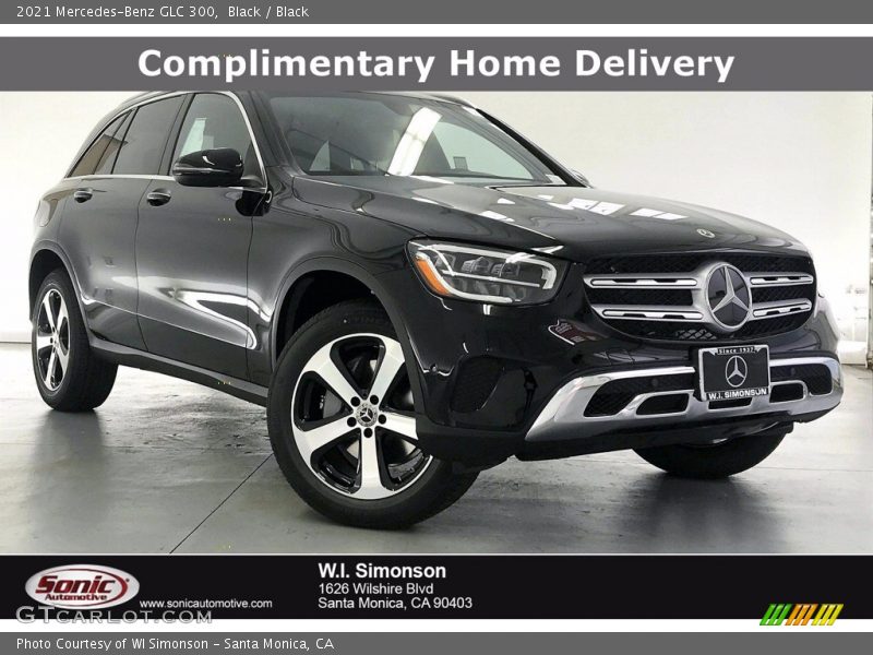 Black / Black 2021 Mercedes-Benz GLC 300