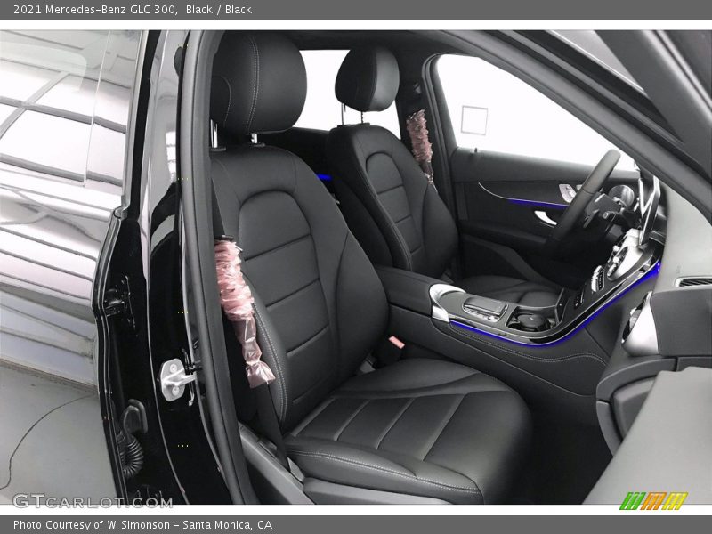 Black / Black 2021 Mercedes-Benz GLC 300