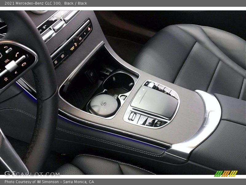 Black / Black 2021 Mercedes-Benz GLC 300