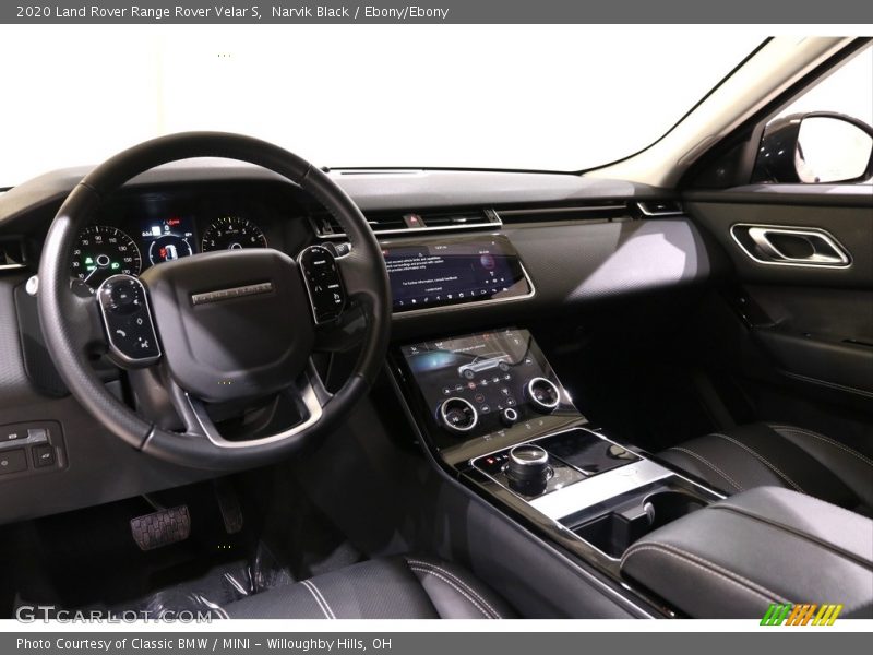 Dashboard of 2020 Range Rover Velar S