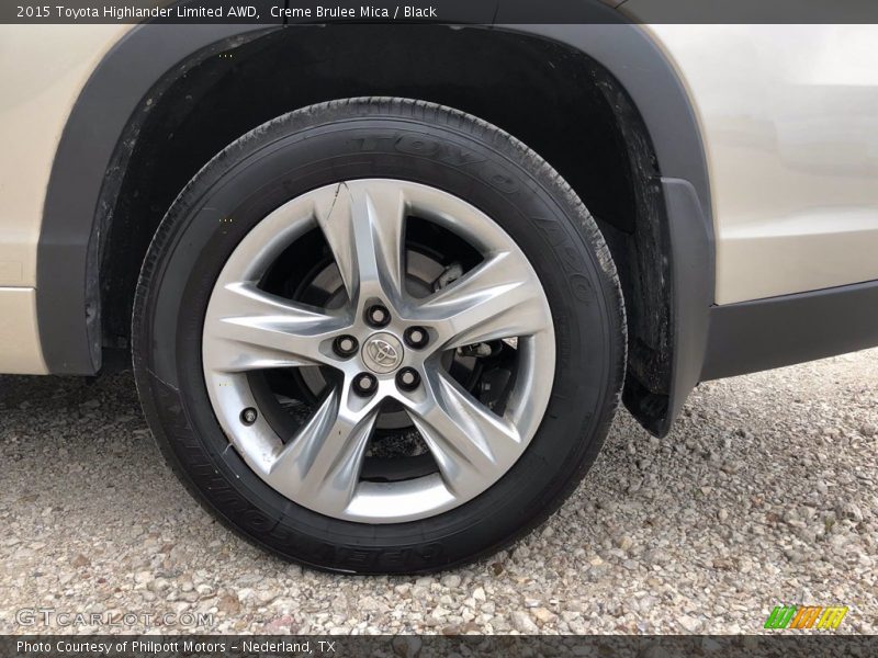 Creme Brulee Mica / Black 2015 Toyota Highlander Limited AWD