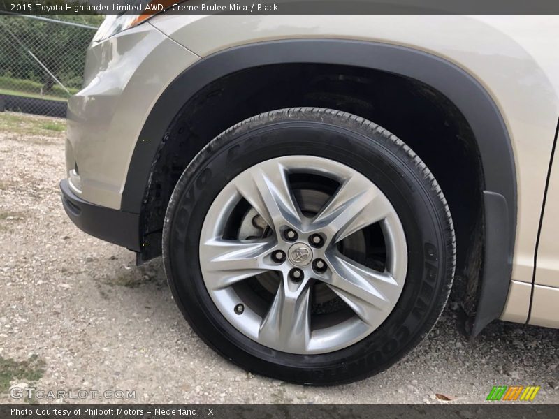 Creme Brulee Mica / Black 2015 Toyota Highlander Limited AWD