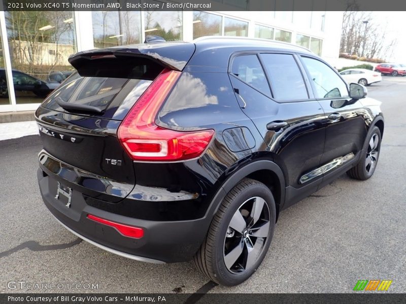 Black Stone / Blond/Charcoal 2021 Volvo XC40 T5 Momentum AWD