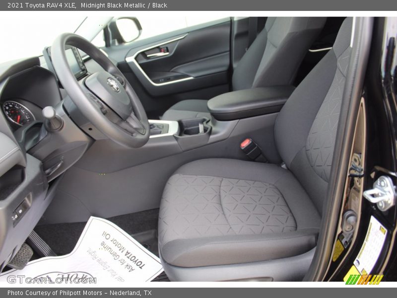 Midnight Black Metallic / Black 2021 Toyota RAV4 XLE