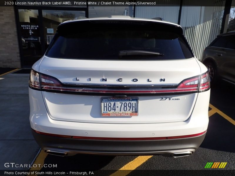 Pristine White / Chalet Theme Alpine/Silverwood 2020 Lincoln Nautilus Black Label AWD