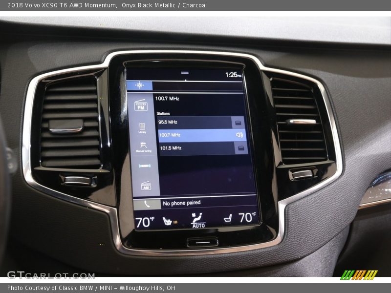 Onyx Black Metallic / Charcoal 2018 Volvo XC90 T6 AWD Momentum