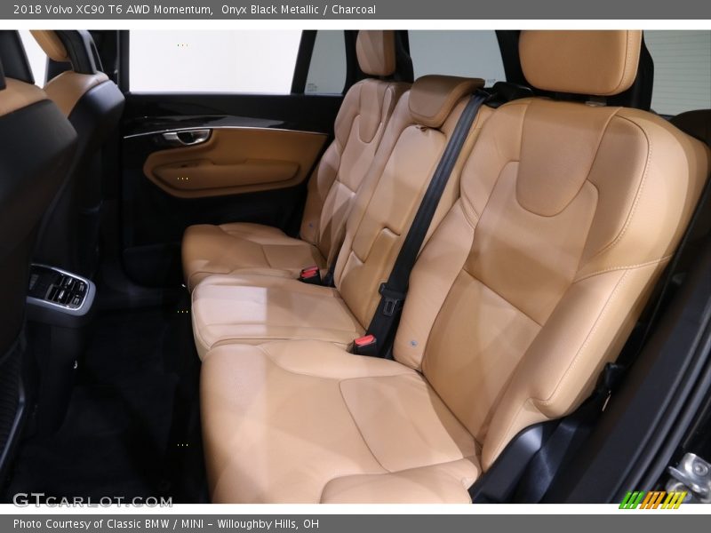 Onyx Black Metallic / Charcoal 2018 Volvo XC90 T6 AWD Momentum